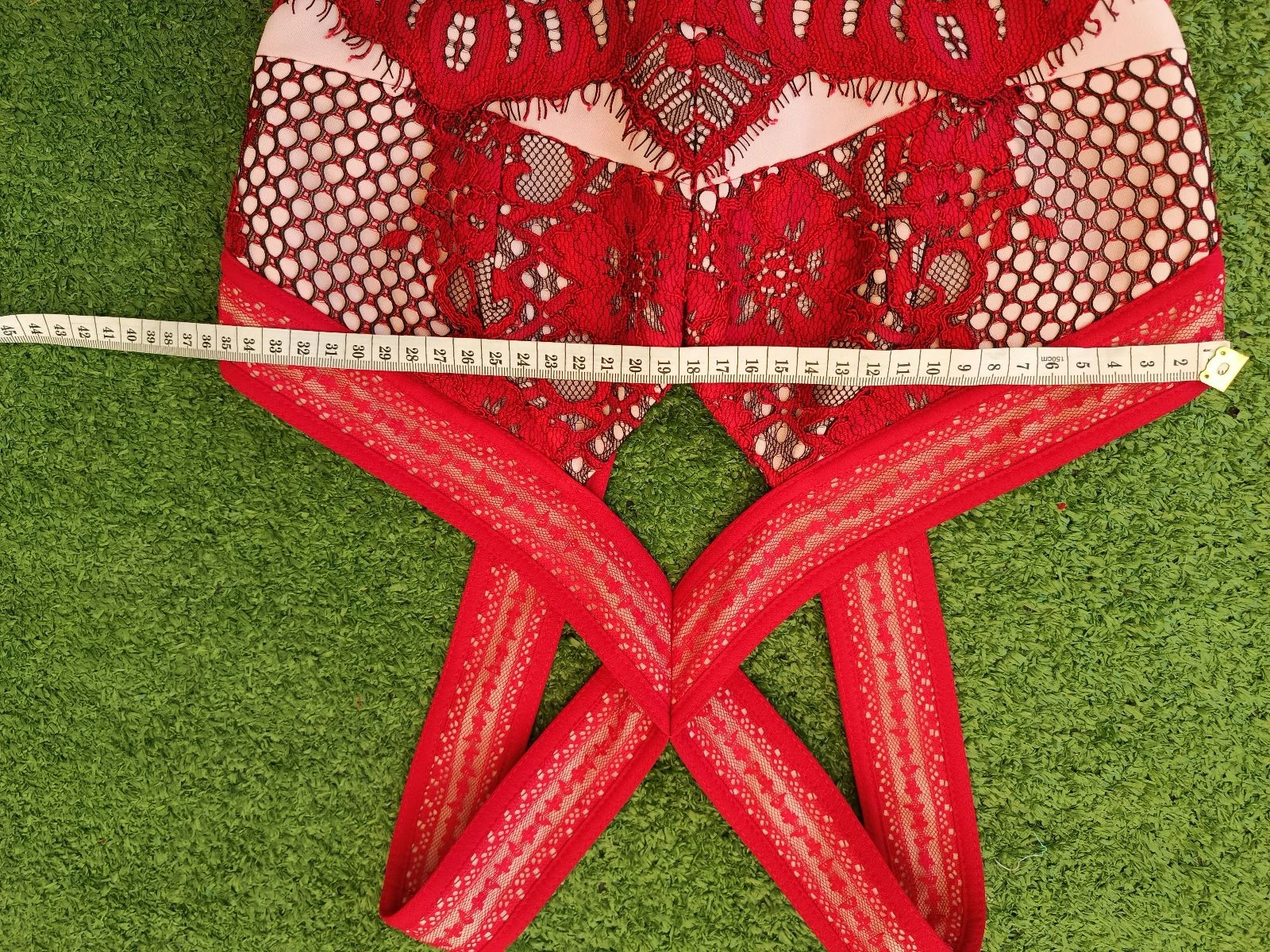 Vestido chic sexy rojo con encaje Three Floor by Liza Korn Talla XS nuevo – photo 10